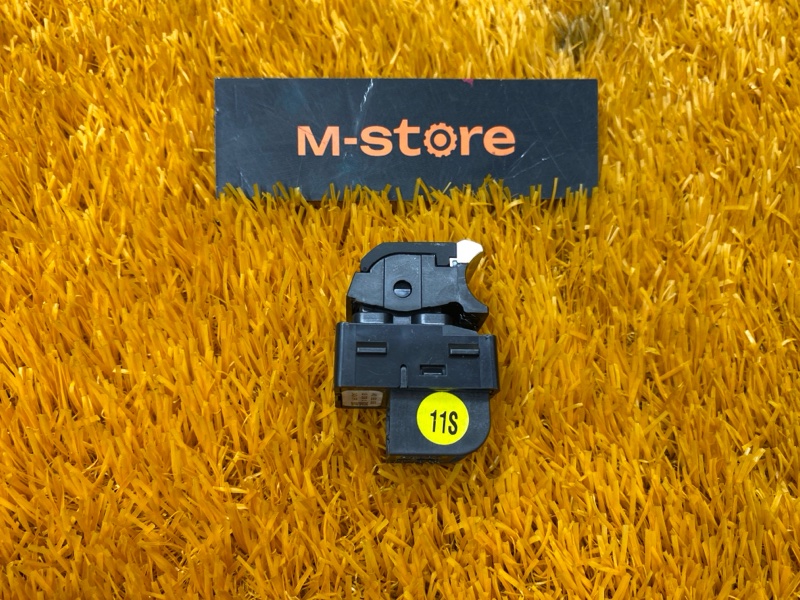 кнопка стеклоподъемника, 500 рублей, Красноярск