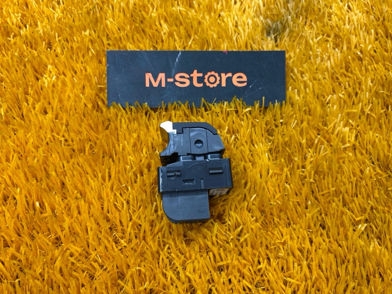 Кнопка открывания багажника, 800 рублей, Красноярск