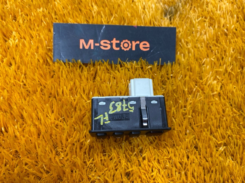 кнопка памяти сидений, 800 рублей, Красноярск