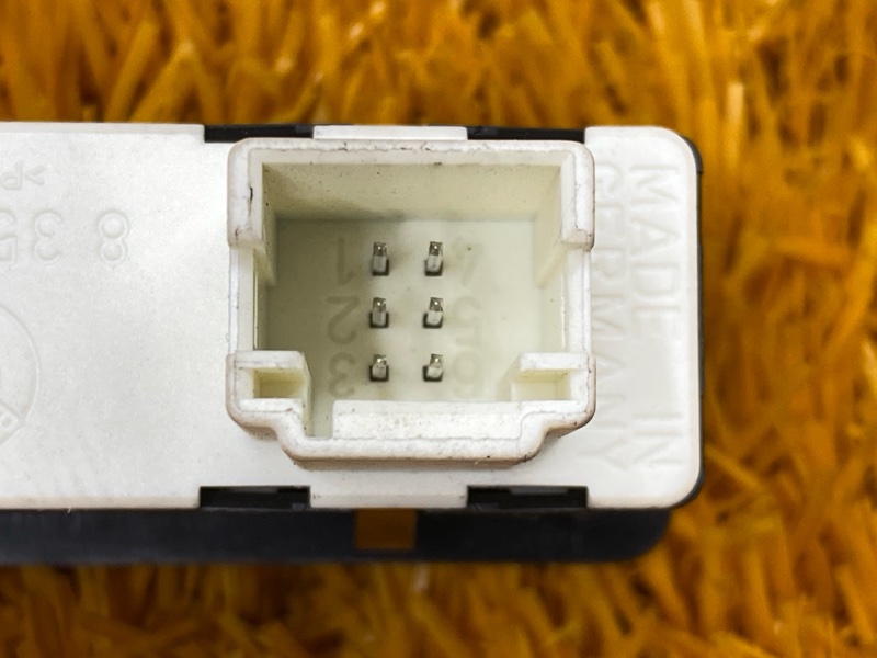 кнопка памяти сидений, 800 рублей, Красноярск