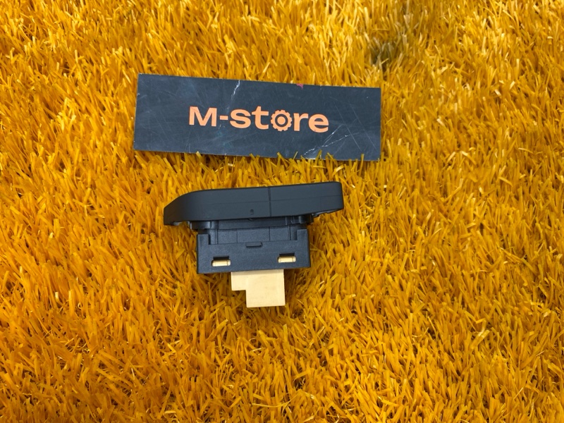 Кнопка центрального замка, 2500 рублей, Красноярск