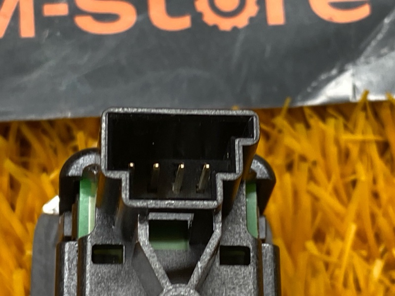 кнопка стеклоподъемника, 300 рублей, Красноярск