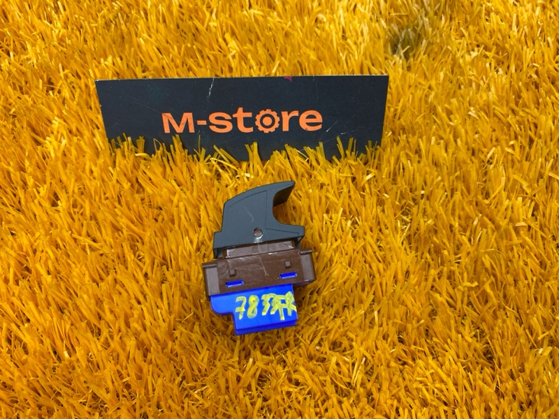 Кнопка открывания багажника, 800 рублей, Красноярск