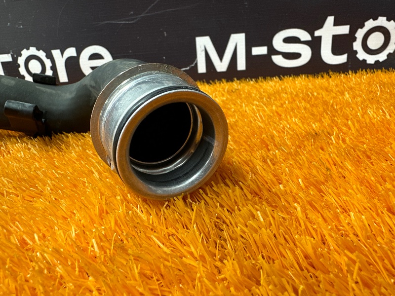 Патрубок радиатора верхний, 1500 рублей, Красноярск