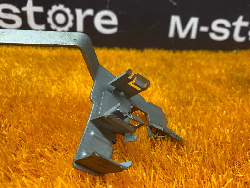 Кронштейн проводки, 300 рублей, Красноярск