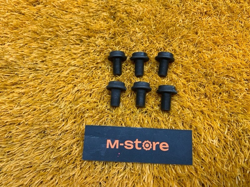 болт гидротрансформатора, 300 рублей, Красноярск