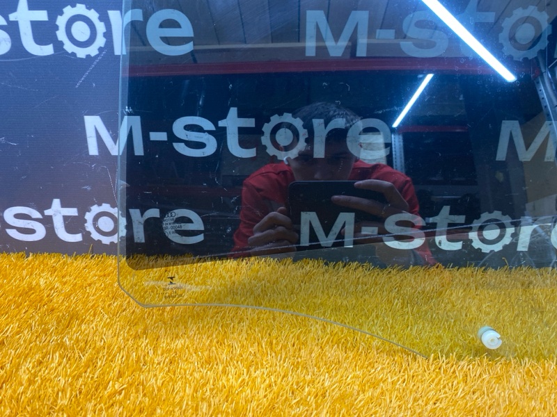 Стекло боковое, 2000 рублей, Красноярск