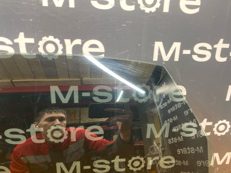 Стекло боковое, 2000 рублей, Красноярск