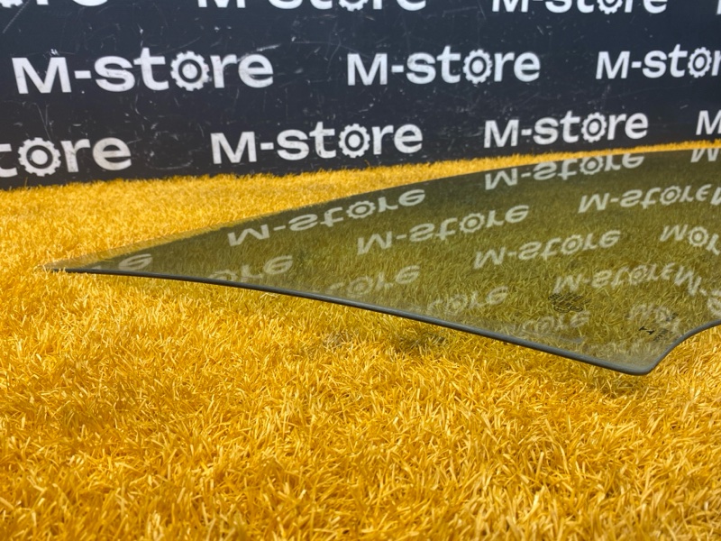 Стекло боковое, 5000 рублей, Красноярск