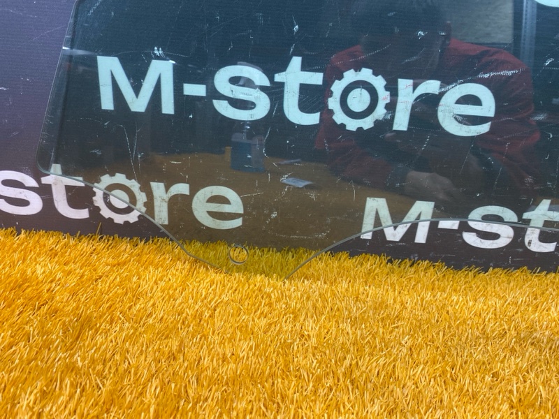 Стекло боковое, 5000 рублей, Красноярск