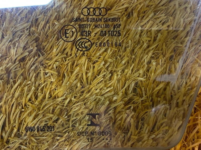 Стекло боковое, 5000 рублей, Красноярск