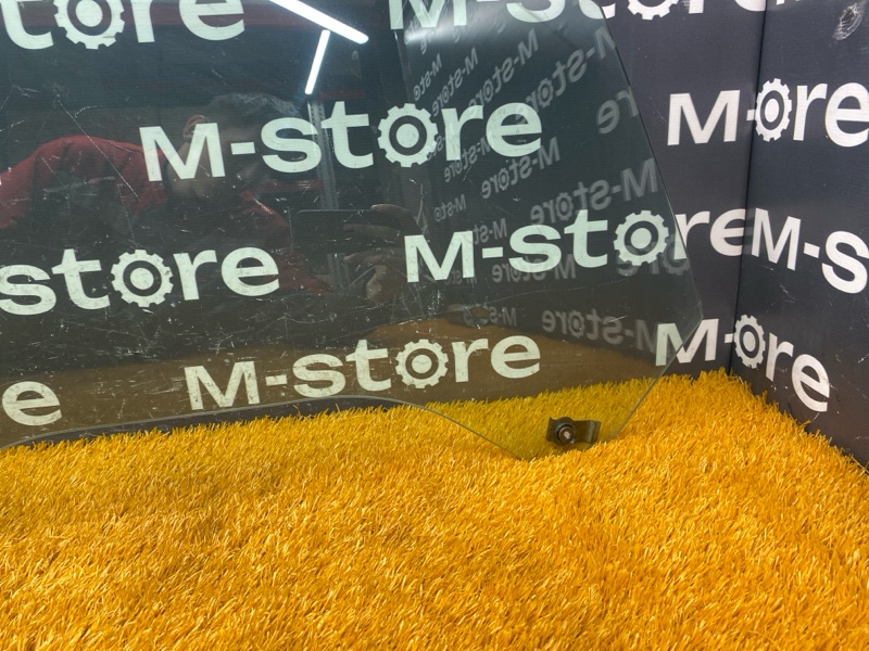 Стекло боковое, 1500 рублей, Красноярск