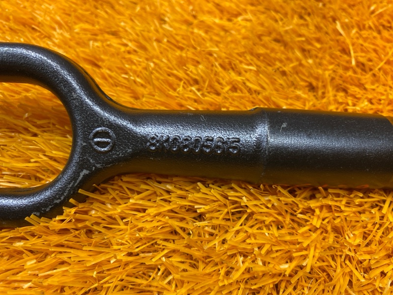 Крюк буксировочный, 1500 рублей, Красноярск