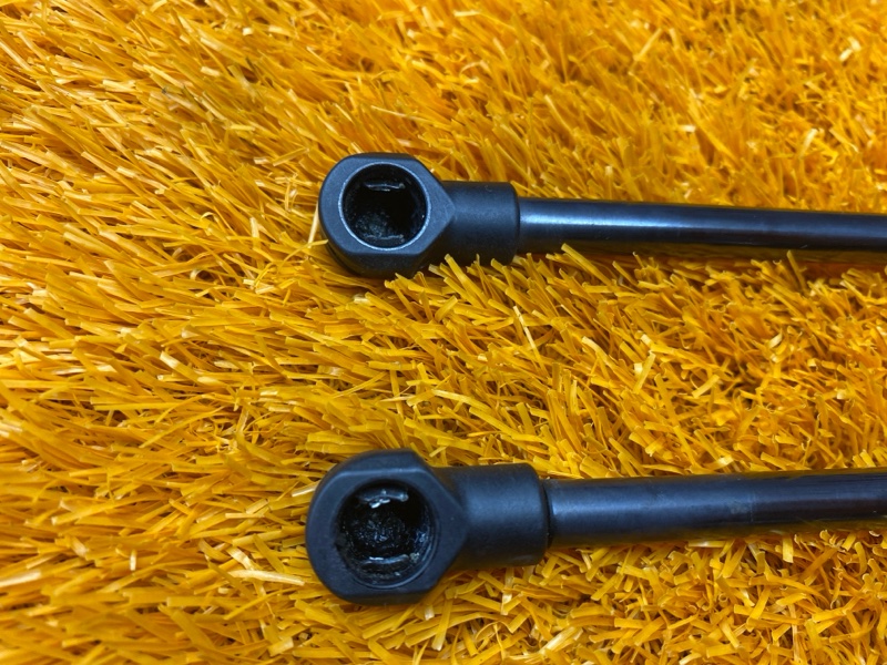 амортизатор капота, 2800 рублей, Красноярск