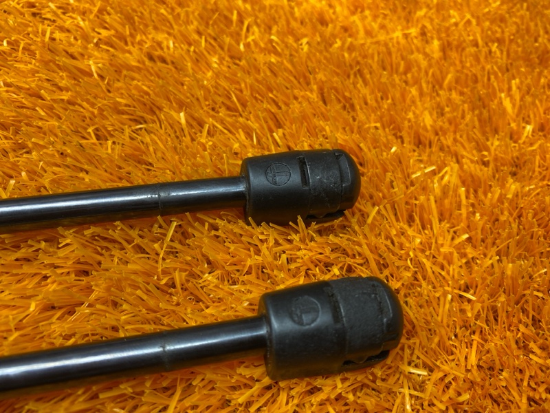 амортизатор капота, 1000 рублей, Красноярск