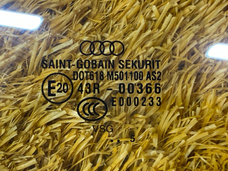 Стекло боковое, 2500 рублей, Красноярск