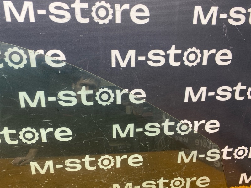 Стекло боковое, 2500 рублей, Красноярск