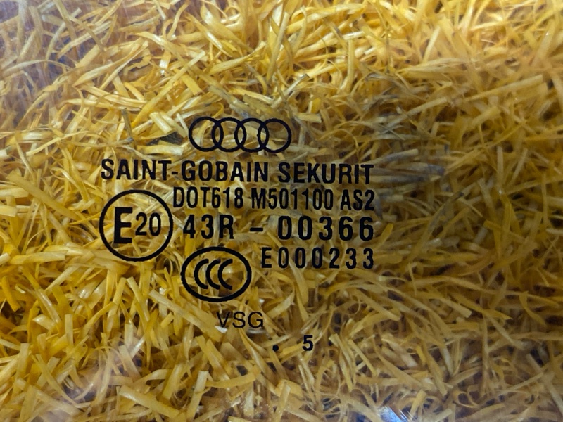 Стекло боковое, 2500 рублей, Красноярск