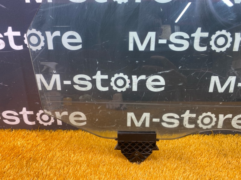 Стекло боковое, 2000 рублей, Красноярск