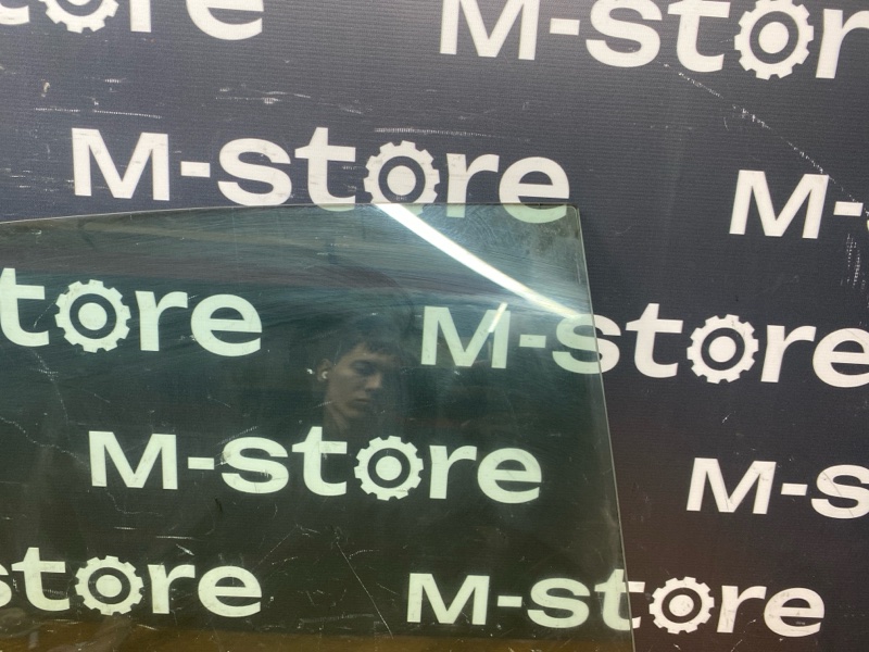 Стекло боковое, 2000 рублей, Красноярск