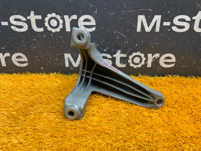 Кронштейн подушки двигателя, 1000 рублей, Красноярск