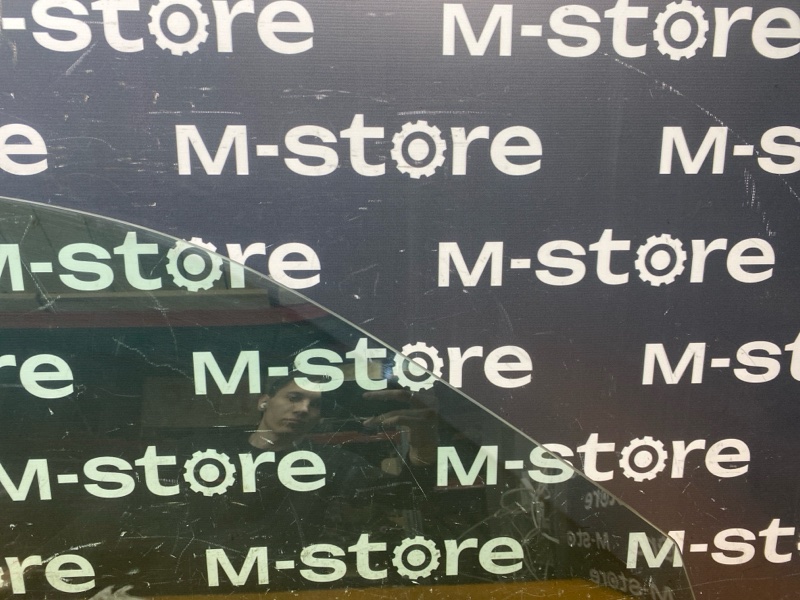 Стекло боковое, 1000 рублей, Красноярск