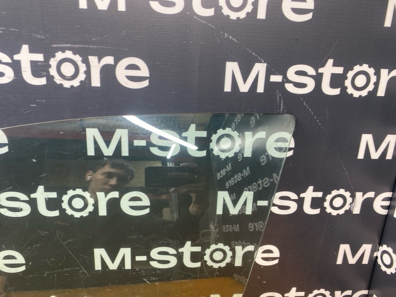 Стекло боковое, 1000 рублей, Красноярск