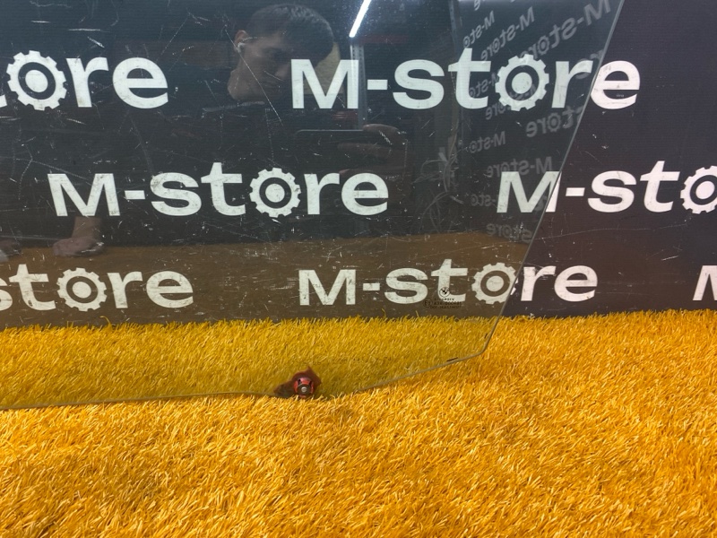 Стекло боковое, 1000 рублей, Красноярск