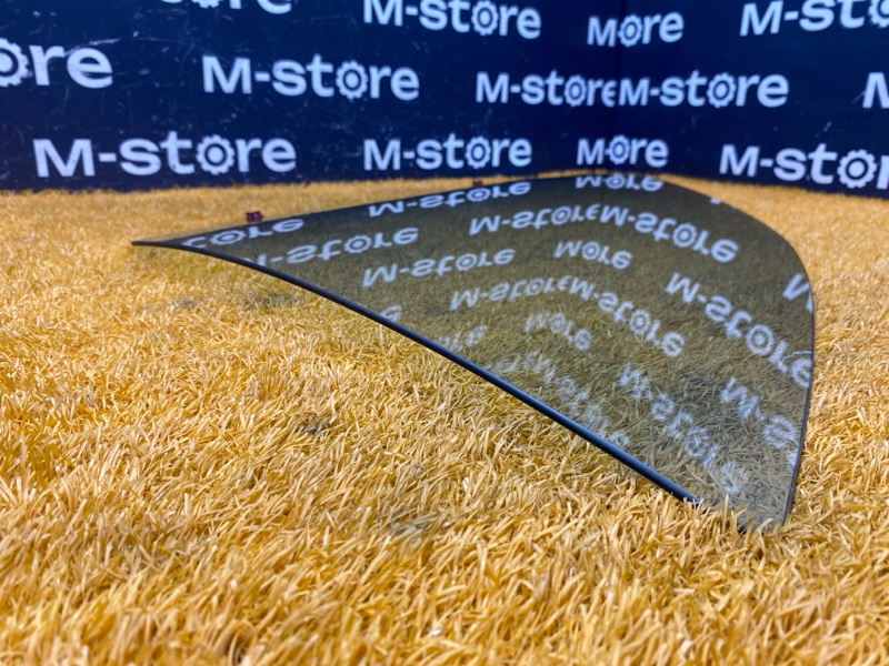 Стекло боковое, 1000 рублей, Красноярск