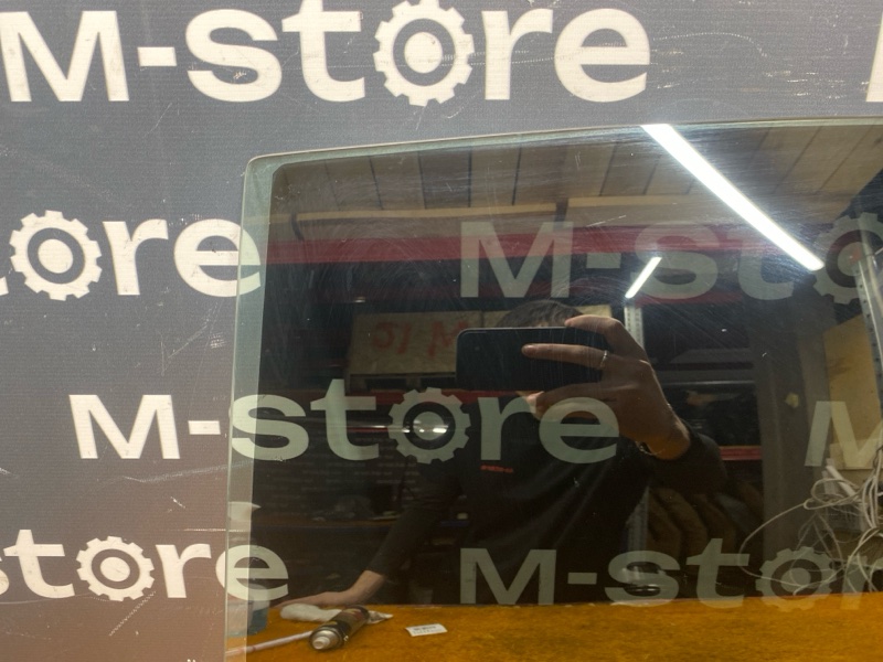 Стекло боковое, 700 рублей, Красноярск