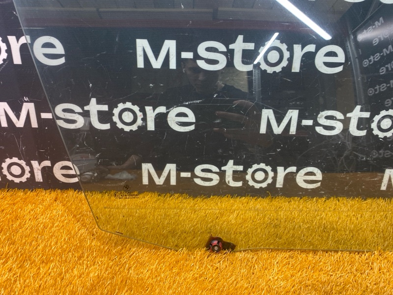 Стекло боковое, 1200 рублей, Красноярск