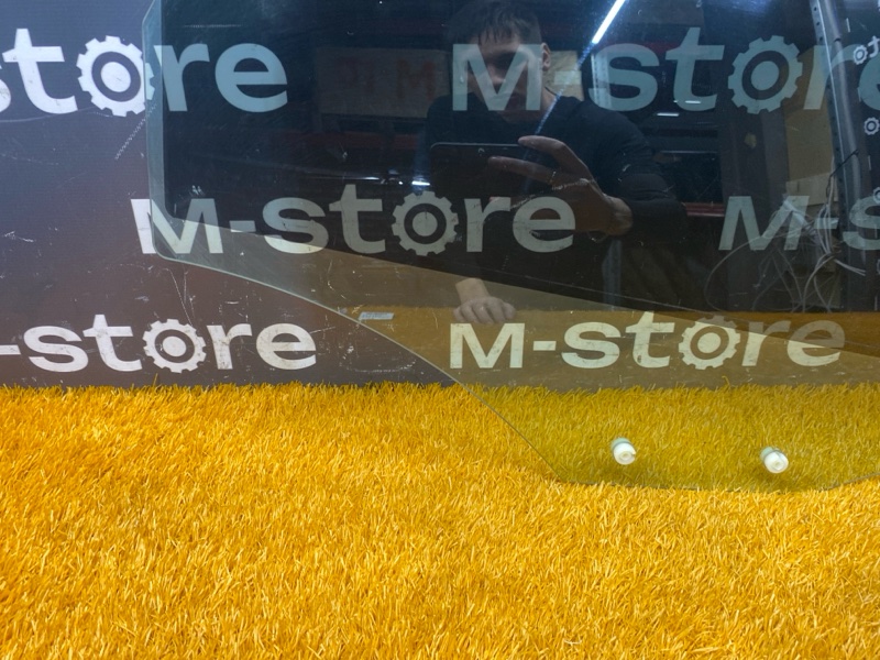 Стекло боковое, 2000 рублей, Красноярск