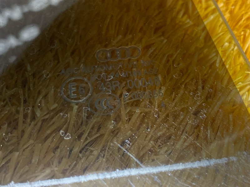 Стекло боковое, 2000 рублей, Красноярск