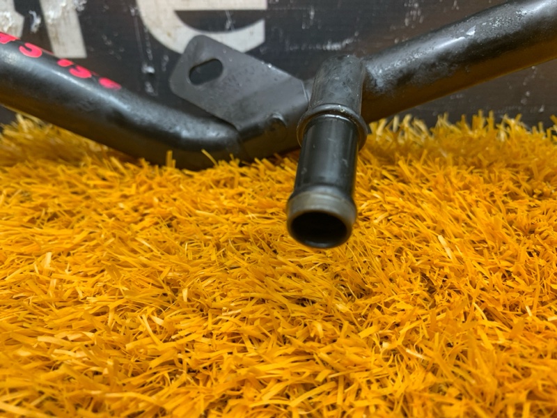 Патрубок системы охлаждения, 1300 рублей, Красноярск