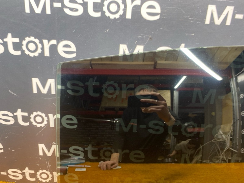 Стекло боковое, 3500 рублей, Красноярск