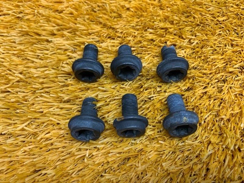 болт гидротрансформатора, 300 рублей, Красноярск