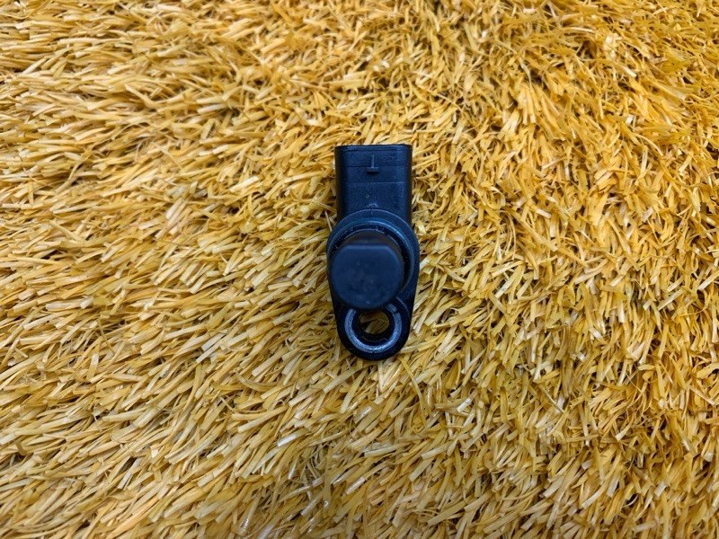 Датчик положения распредвала, 1000 рублей, Красноярск