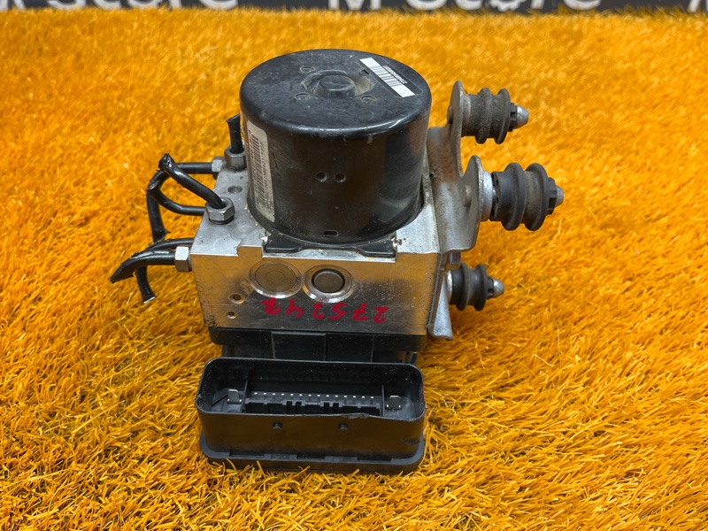 Блок ABS, 18000 рублей, Красноярск