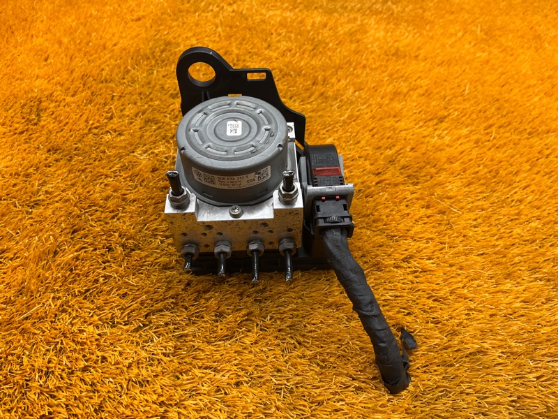 Блок ABS, 8300 рублей, Красноярск