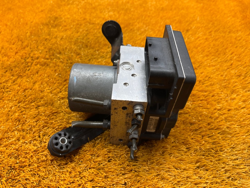 Блок ABS, 2000 рублей, Красноярск