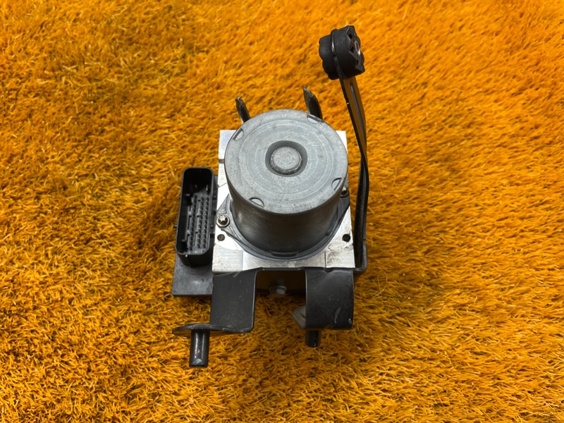 Блок ABS, 2000 рублей, Красноярск