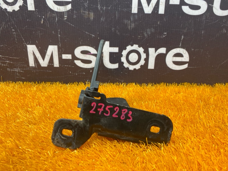 замок капота, 4200 рублей, Красноярск