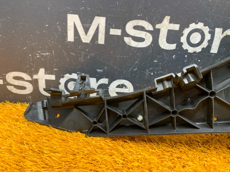 крепление бампера, 2500 рублей, Красноярск