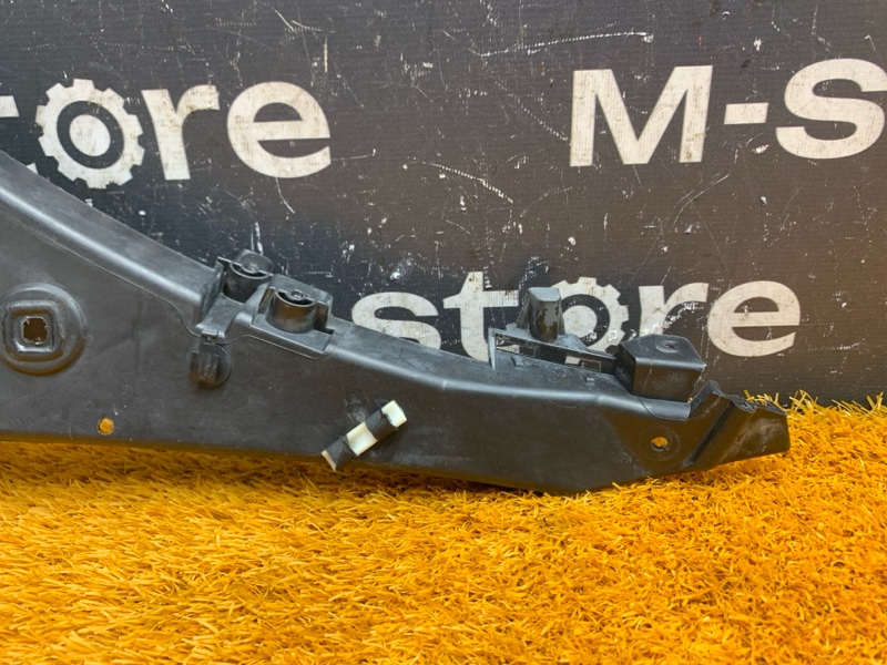 крепление бампера, 2500 рублей, Красноярск