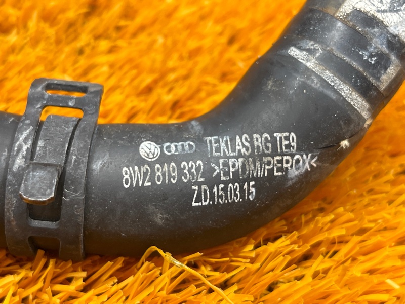 Патрубок системы охлаждения, 1000 рублей, Красноярск