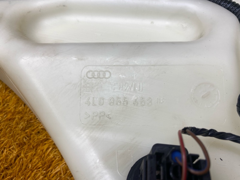 Бачок омывателя, 2000 рублей, Красноярск