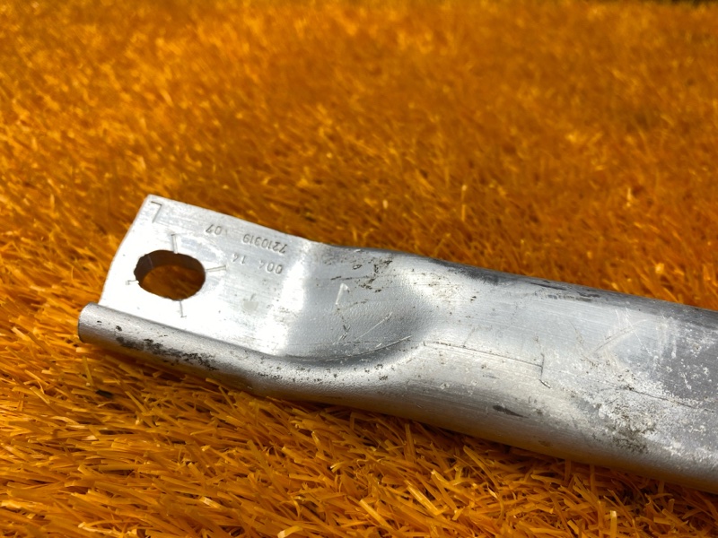 Распорка кузова, 1000 рублей, Красноярск