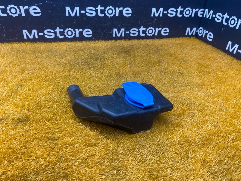 Горловина бачка омывателя, 200 рублей, Красноярск