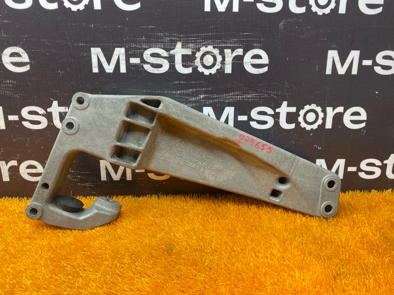 Кронштейн КПП, 500 рублей, Красноярск