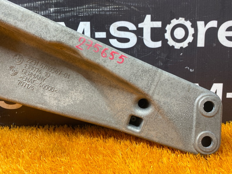 Кронштейн КПП, 500 рублей, Красноярск